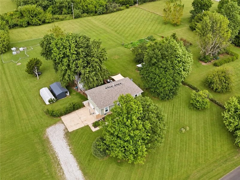 20212 Golden Rd, Linwood, KS 66052
