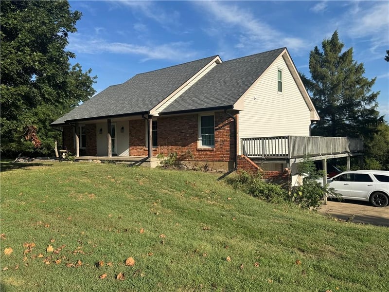 23404 E 189th St, Pleasant Hill, MO 64080