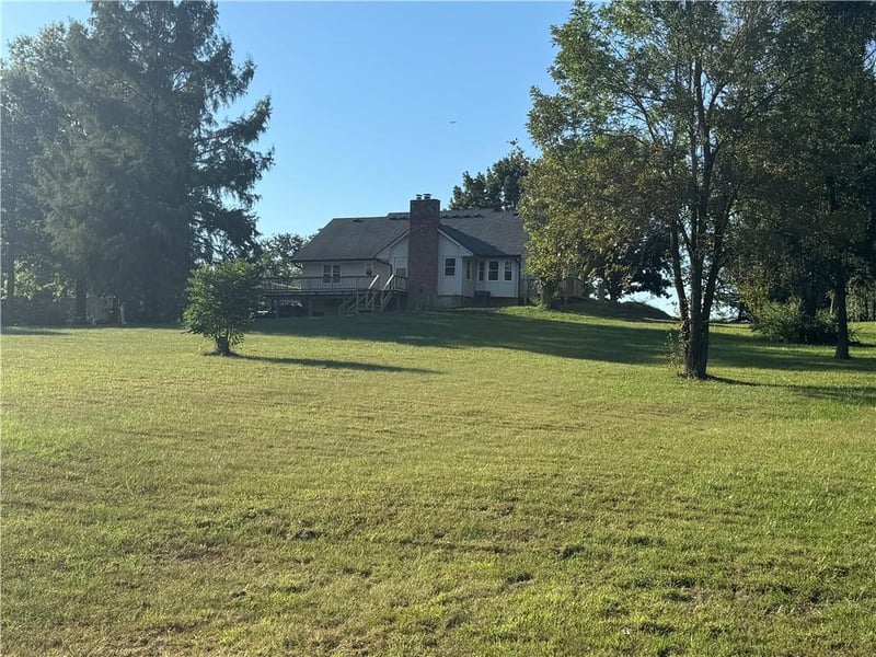 23404 E 189th St, Pleasant Hill, MO 64080