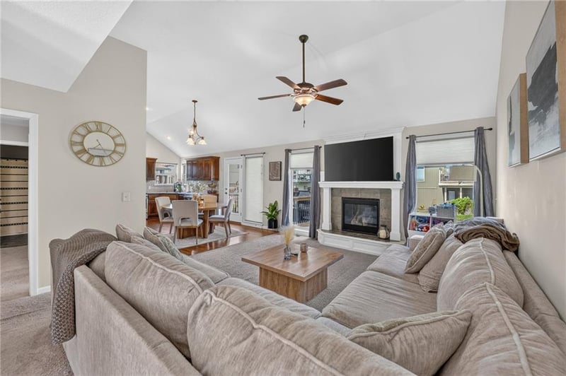 7502 NE 109th St, Kansas City, MO 64157