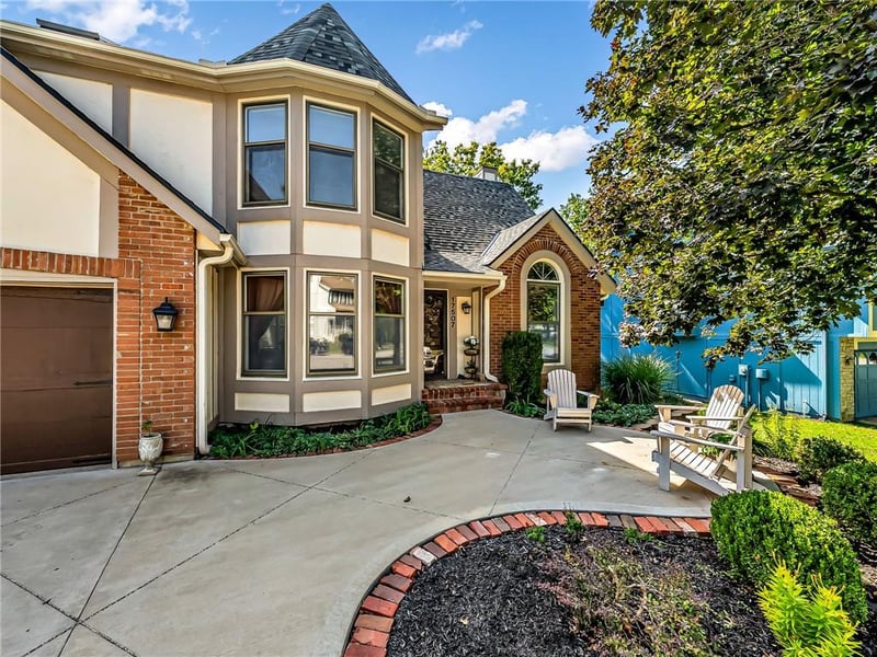 17507 W 113th St, Olathe, KS 66061