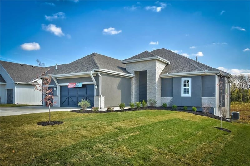 2284 Wabash St, Olathe, KS 66061