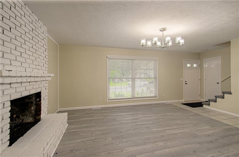 2029 E Wyandotte St, Olathe, KS 66062