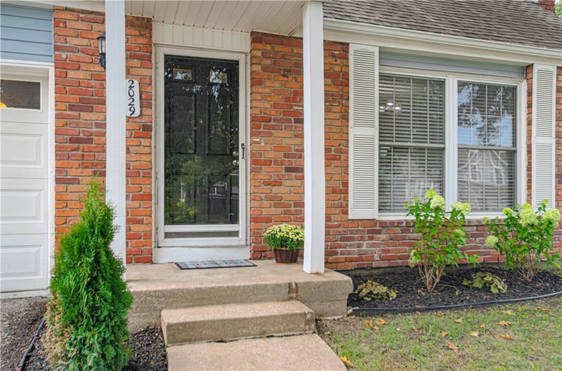 2029 E Wyandotte St, Olathe, KS 66062