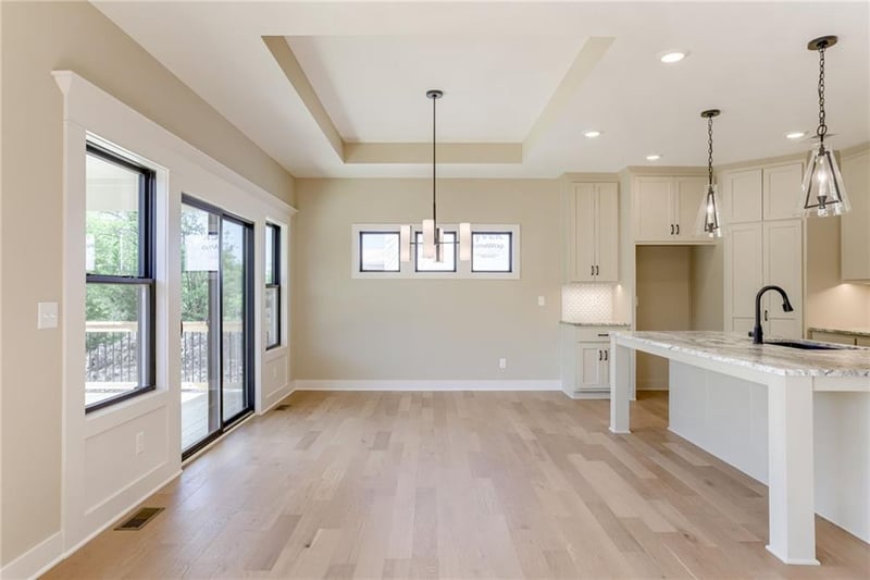 1853 Arbor Trl, Liberty, MO 64068