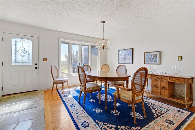 28 M St, Lake Lotawana, MO 64086