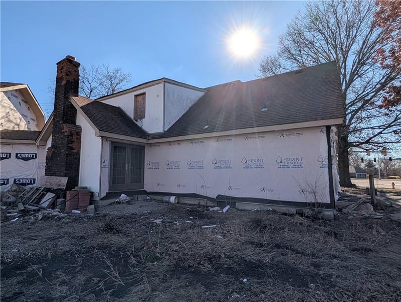 15875 Switzer Rd, Overland Park, KS 66221