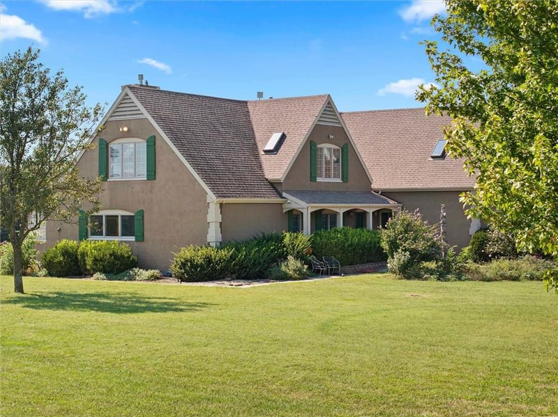 1949 N 900th Rd, Eudora, KS 66025