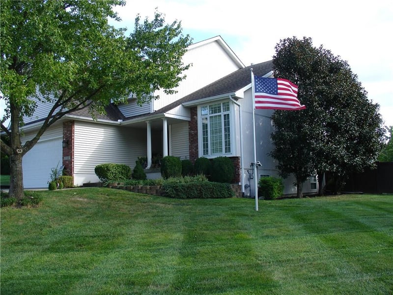 18801 E 25th St S, Independence, MO 64057
