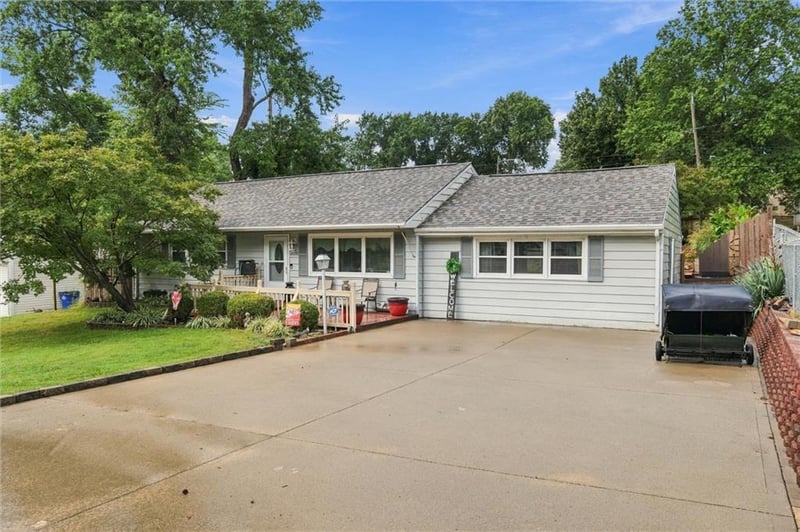 2800 S 24th St, Kansas City, KS 66106