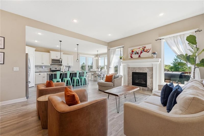 1713 SW Merryman Dr, Lee's Summit, MO 64082