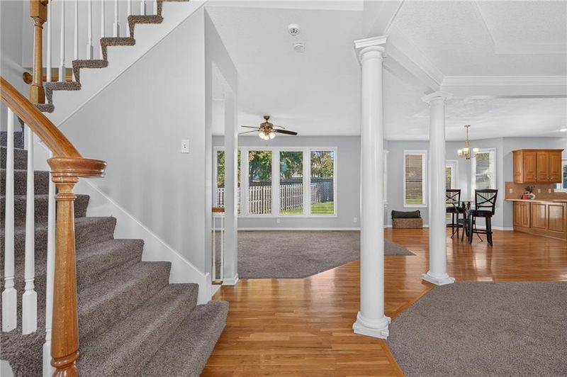305 SE Battery Dr, Lee's Summit, MO 64063