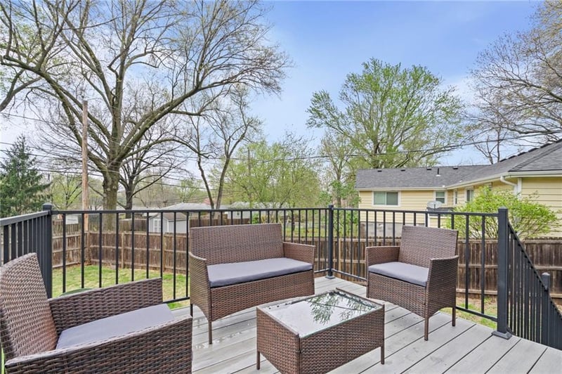 6616 Santa Fe Dr, Overland Park, KS 66202