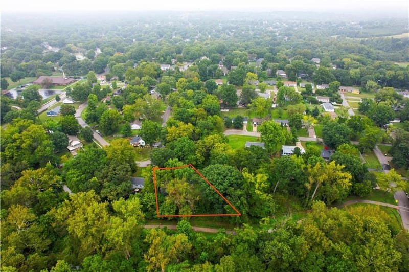 5414 NE Carmel Rd, Kansas City, MO 64119