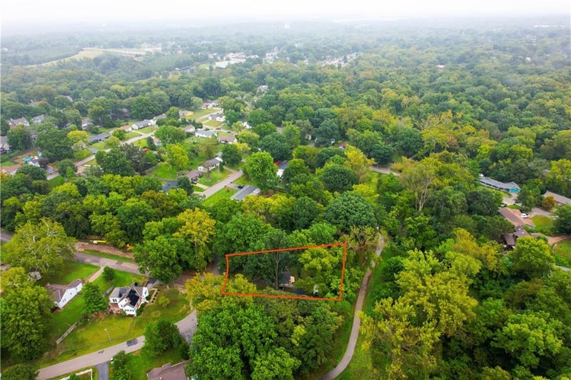 5414 NE Carmel Rd, Kansas City, MO 64119