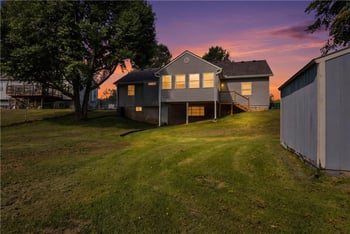 3325 N 85th Pl, Kansas City, KS 66109