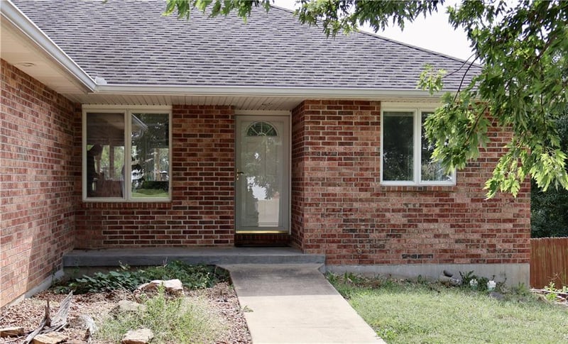 1506 Emerald Way, Warrensburg, MO 64093