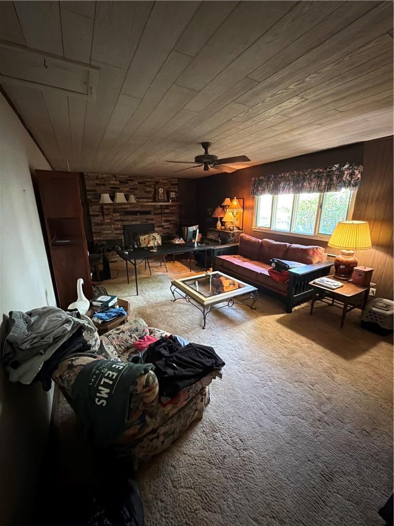 1021 N 7th St, Humboldt, KS 66748