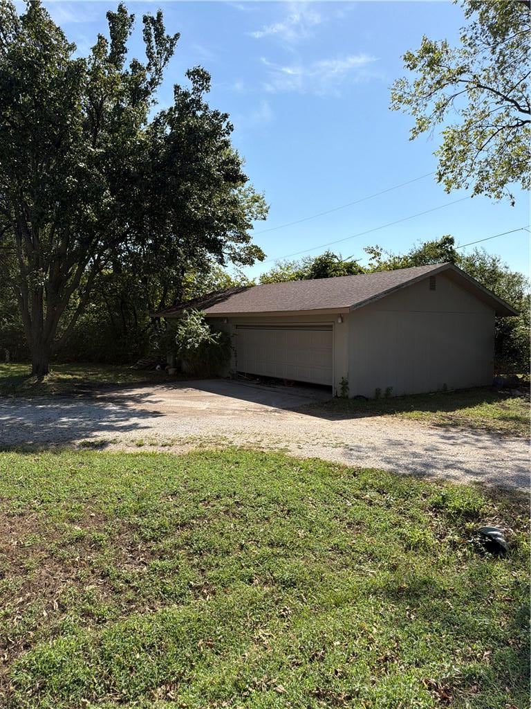 1021 N Seventh St, Humboldt, KS 66748
