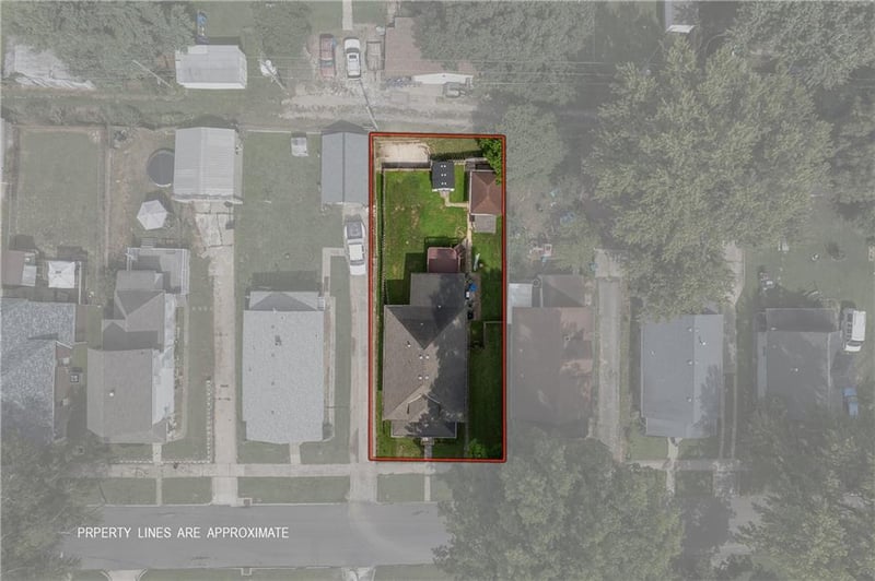 1007 Randolph St, St Joseph, MO 64505