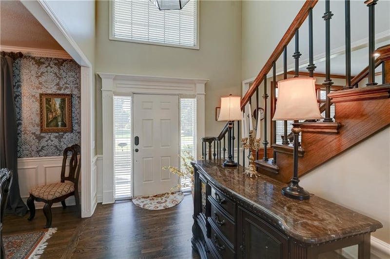 411 NE Bitter Creek Rd, Lee's Summit, MO 64086