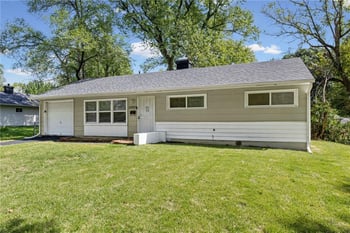 11305 Crystal Ave, Kansas City, MO 64134