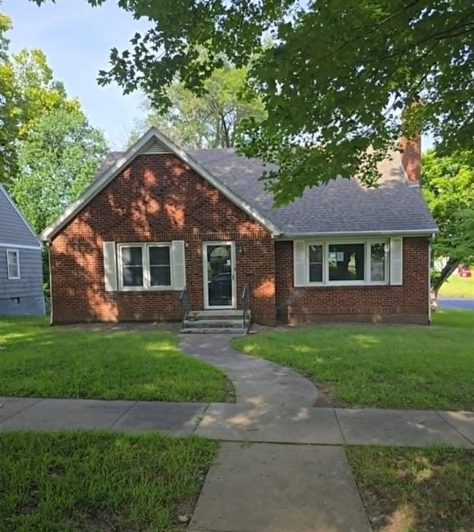 1700 Olive St, Higginsville, MO 64037