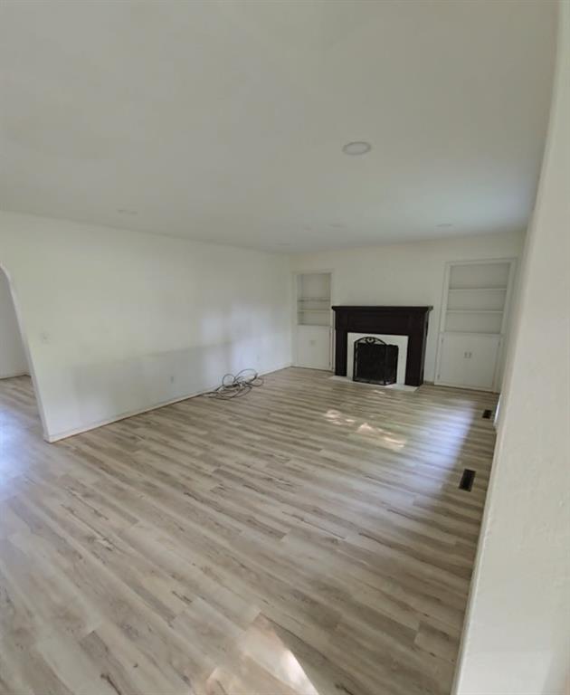 1700 Olive St, Higginsville, MO 64037