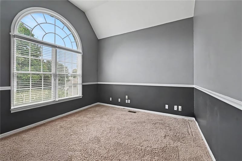 2621 SW 10th St, Lee's Summit, MO 64081