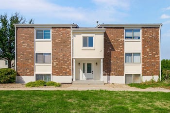 10106 W 96th #c Ter #C, Overland Park, KS 66212