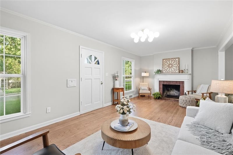 5612 Birch St, Roeland Park, KS 66205