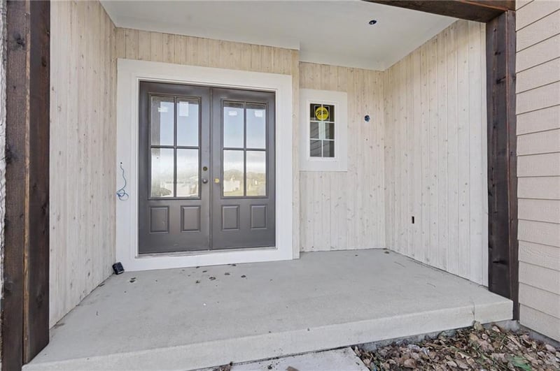 1146 Bluestem Cir, Baldwin City, KS 66006
