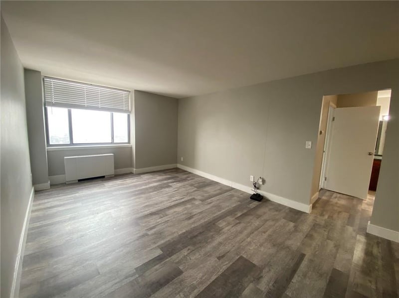 600 E 8th St #7G, Kansas City, MO 64106