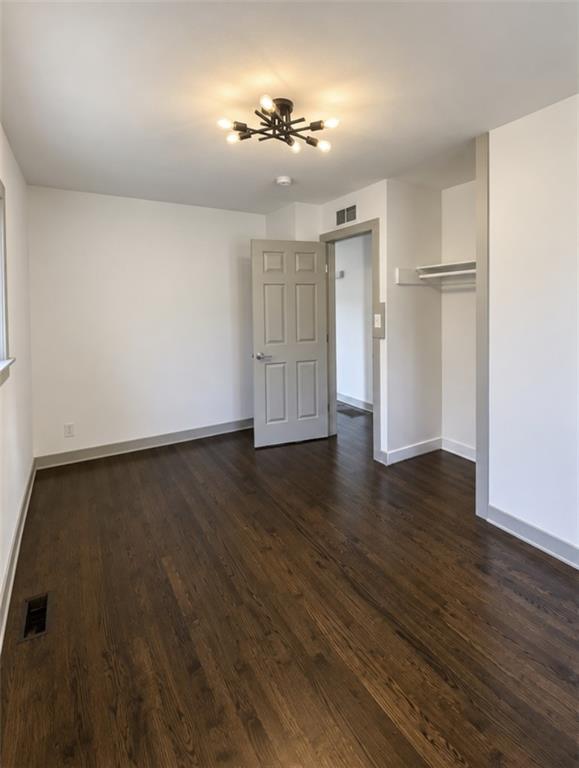 3504 Sloan Dr, Kansas City, KS 66104