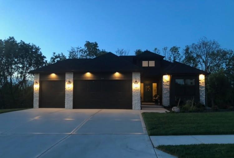 518 Turnbridge Dr, Raymore, MO 64083