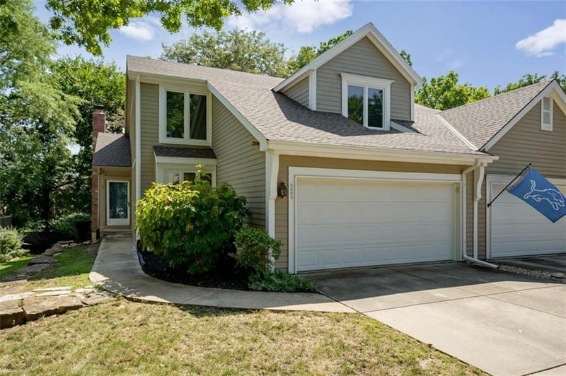 8309 W 121 St, Overland Park, KS 66213