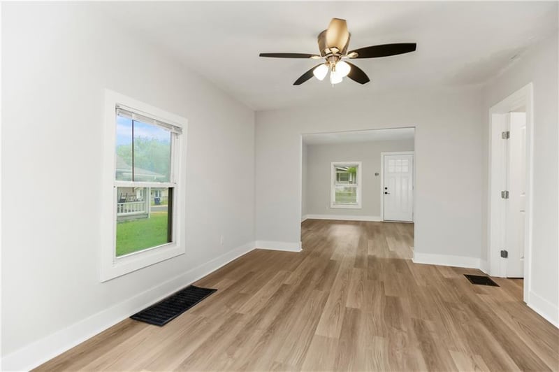 3911 Myrtle Ave, Kansas City, MO 64130