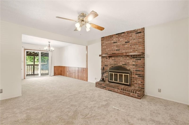 16612 W 125th St, Olathe, KS 66062