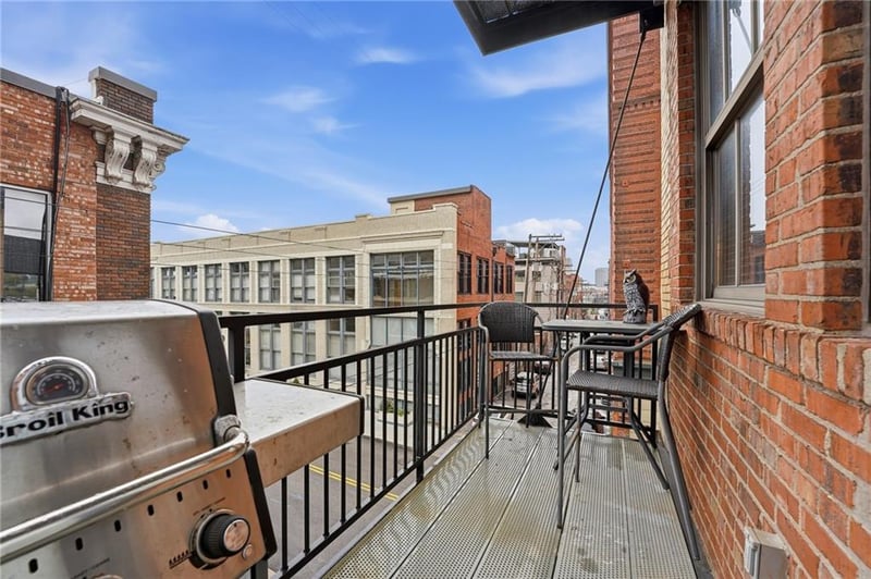 1535 Walnut St #304, Kansas City, MO 64108