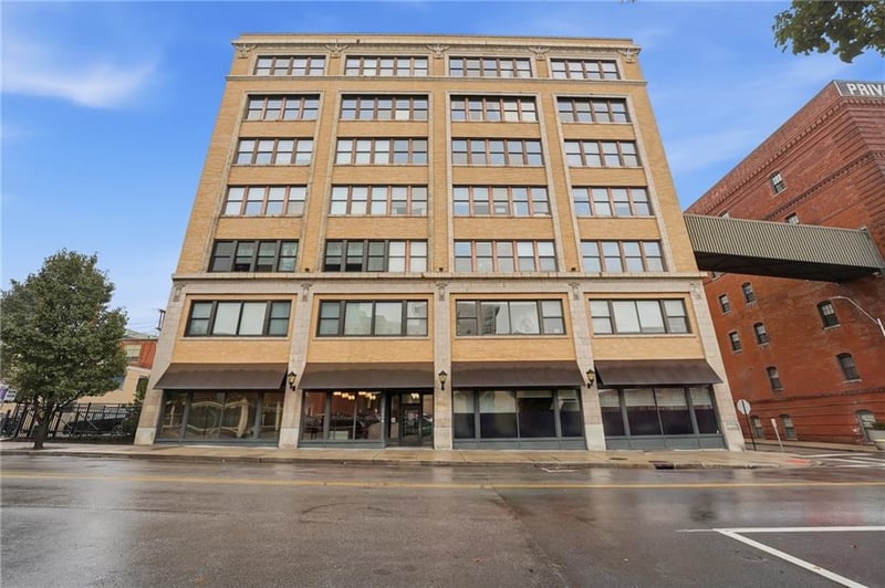 1535 Walnut St #304, Kansas City, MO 64108