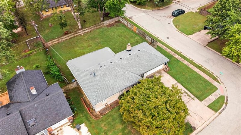 3800 S Drumm Ave, Independence, MO 64055