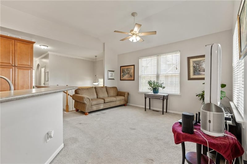 7631 W 158th Ter, Overland Park, KS 66223