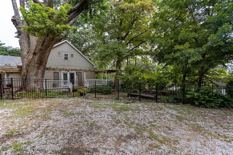 101 North St, Farley, MO 64028