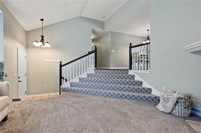 1418 Redwood Dr, Eudora, KS 66025