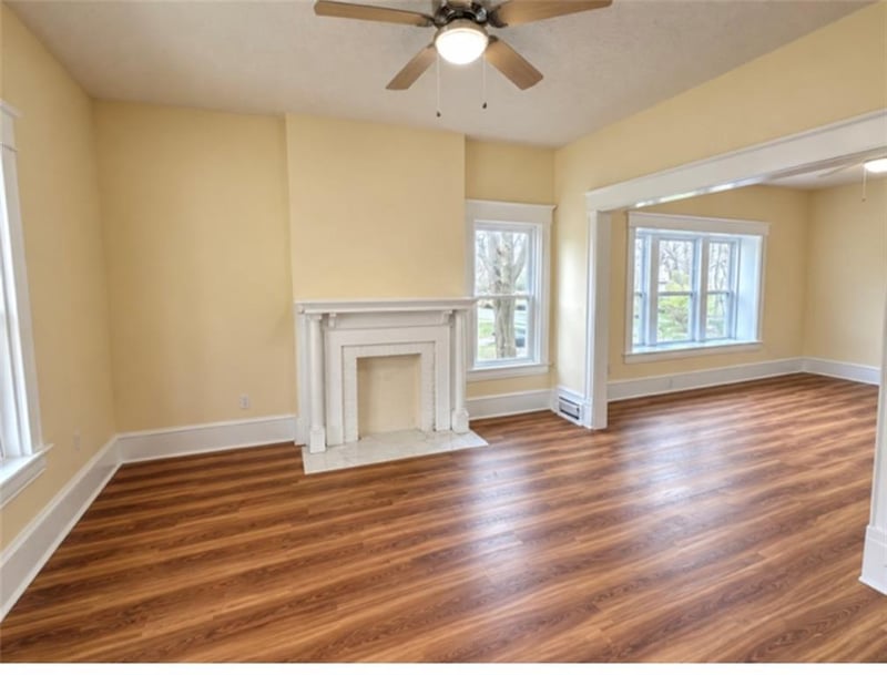 2018 35th St, Kansas City, MO 64109