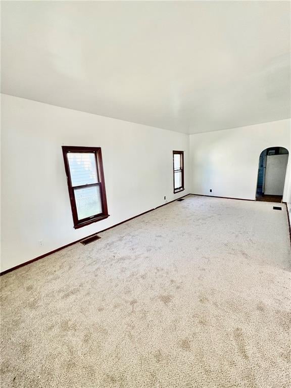 3115 N 10th St, St Joseph, MO 64505