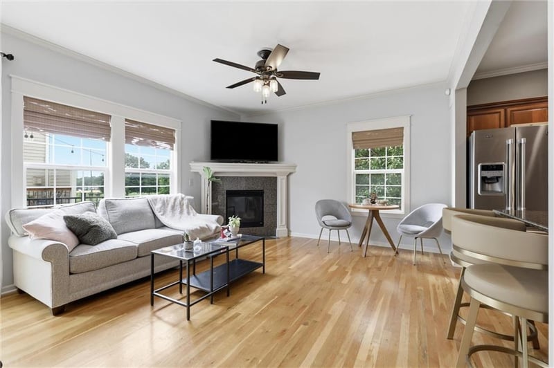 2901 Gentry Park Pw, North Kansas City, MO 64116