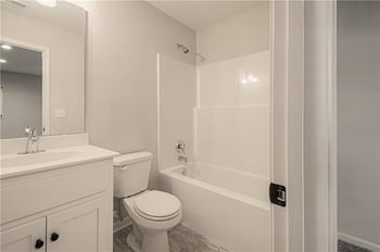 6019 NE 118th Ter, Kansas City, MO 64156