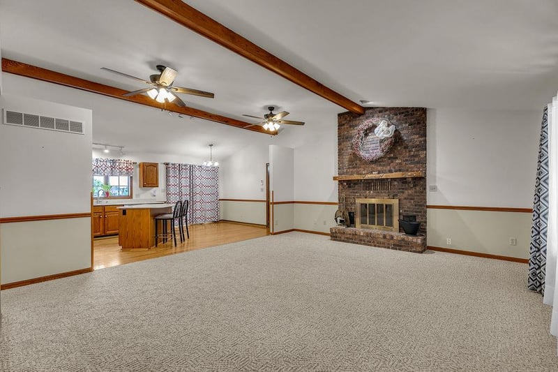 3109 Lane Rd, St Joseph, MO 64504