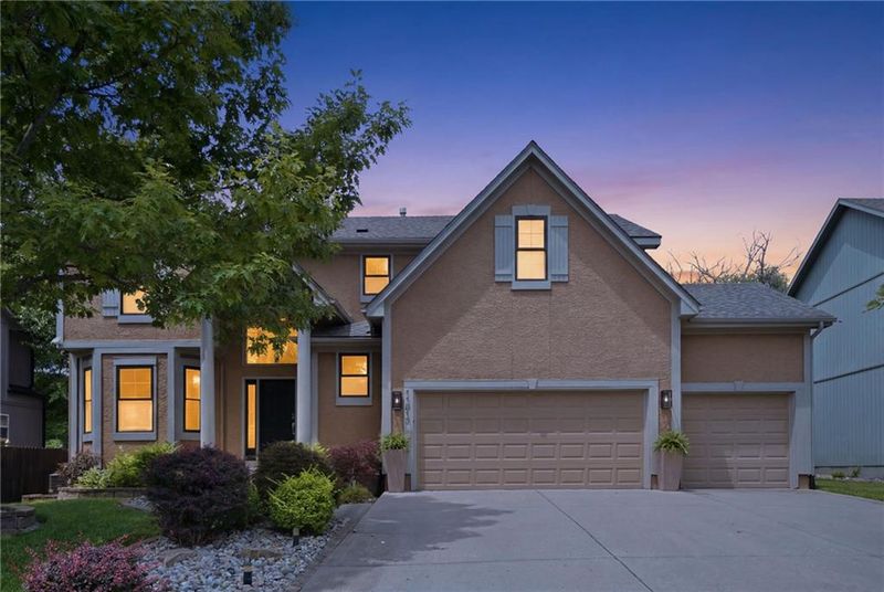 11813 W 138th St, Overland Park, KS 66221